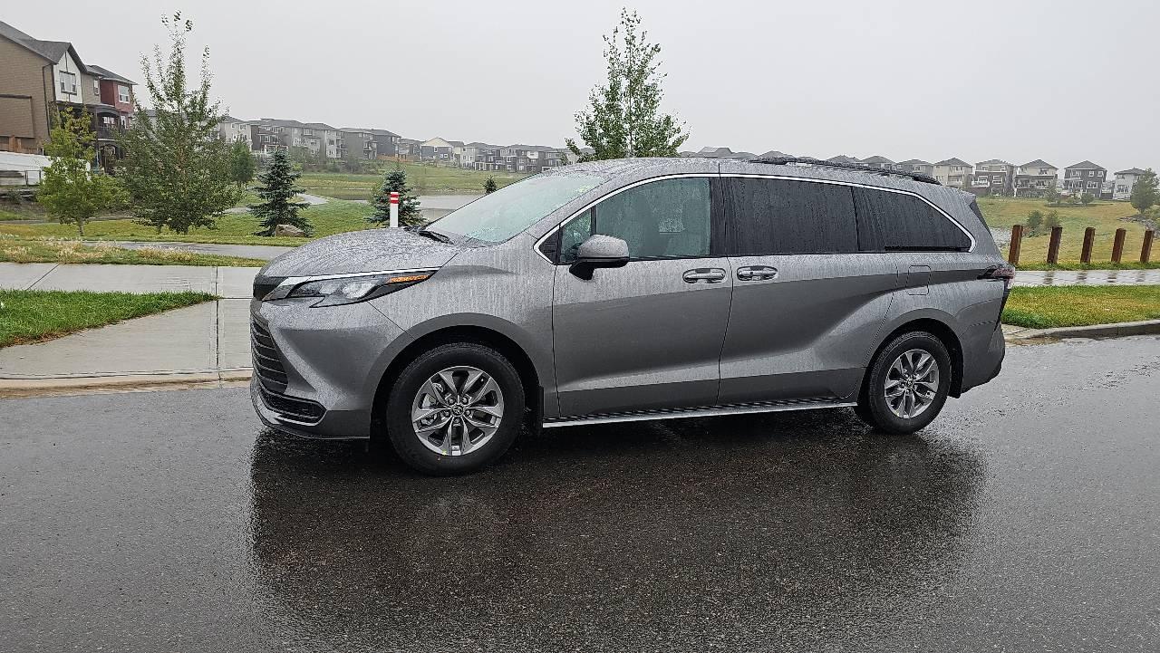 Toyota Sienna 2026 à Calgary, AB