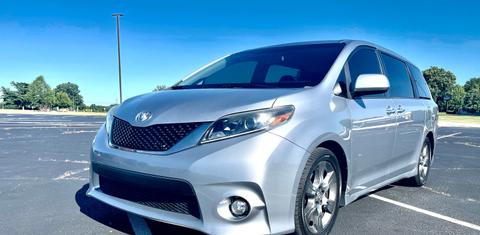 Toyota Sienna 2015