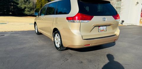 Toyota Sienna 2014