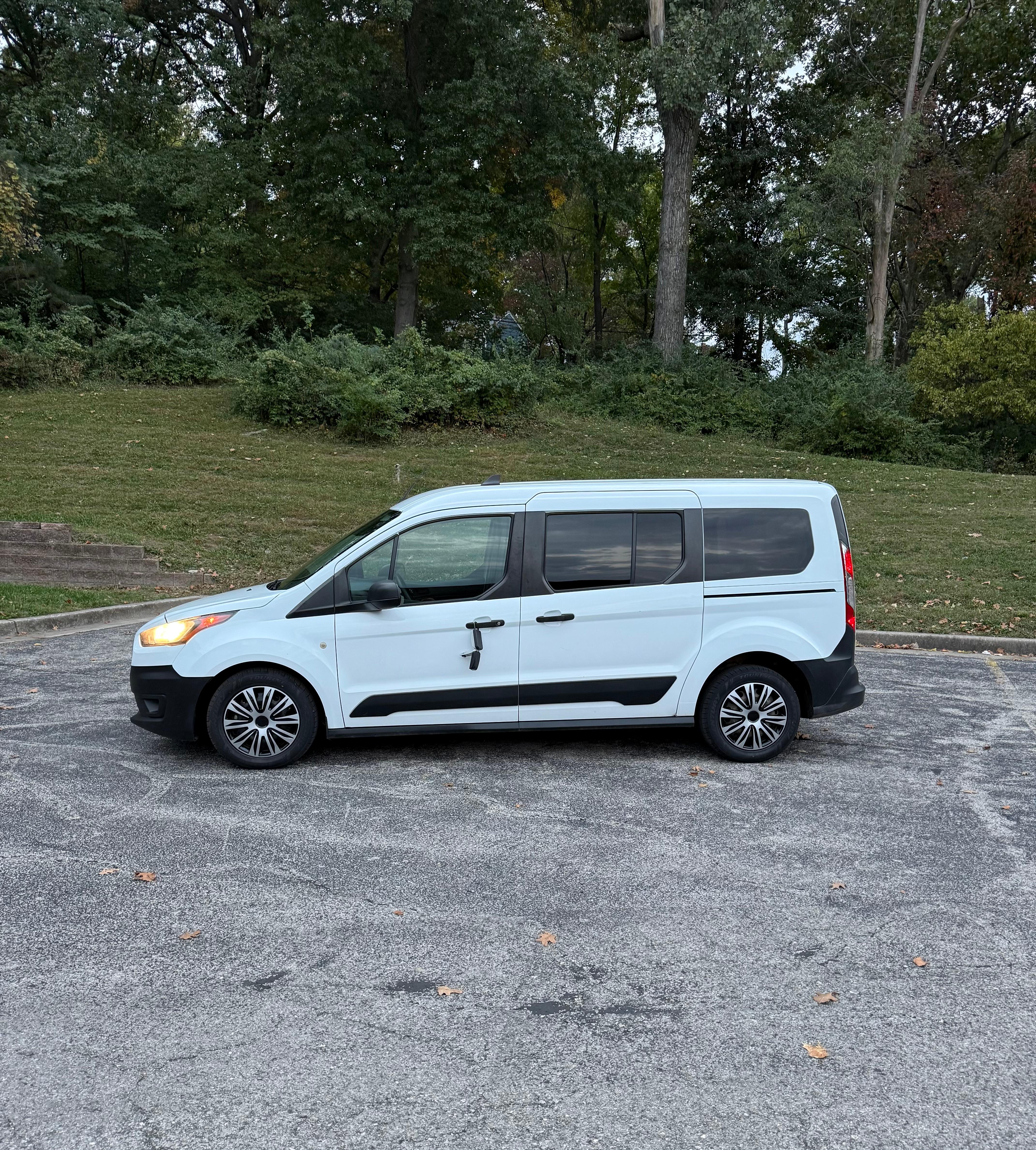 Ford Transit Connect 2020 in Kansas City, MO