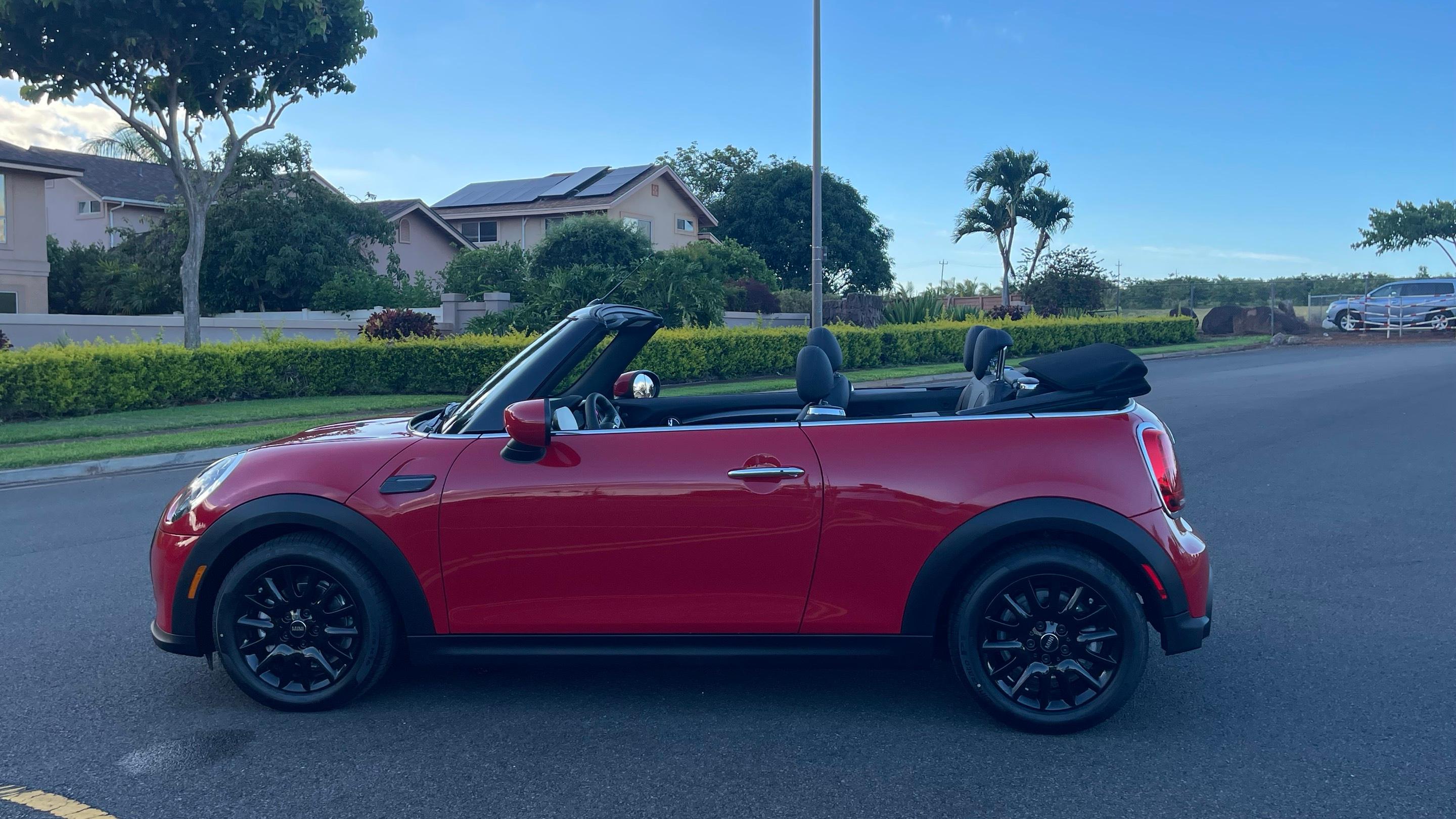 MINI Convertible 2023 in 