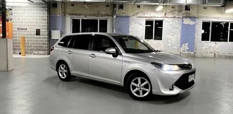 Toyota Corolla Fielder Hybrid 2021