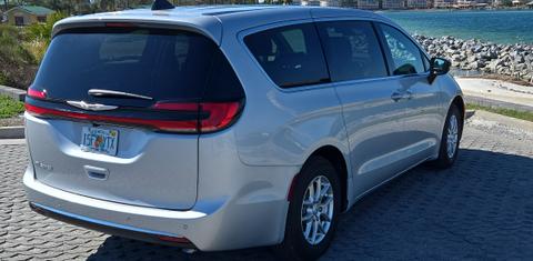 Chrysler Pacifica 2026