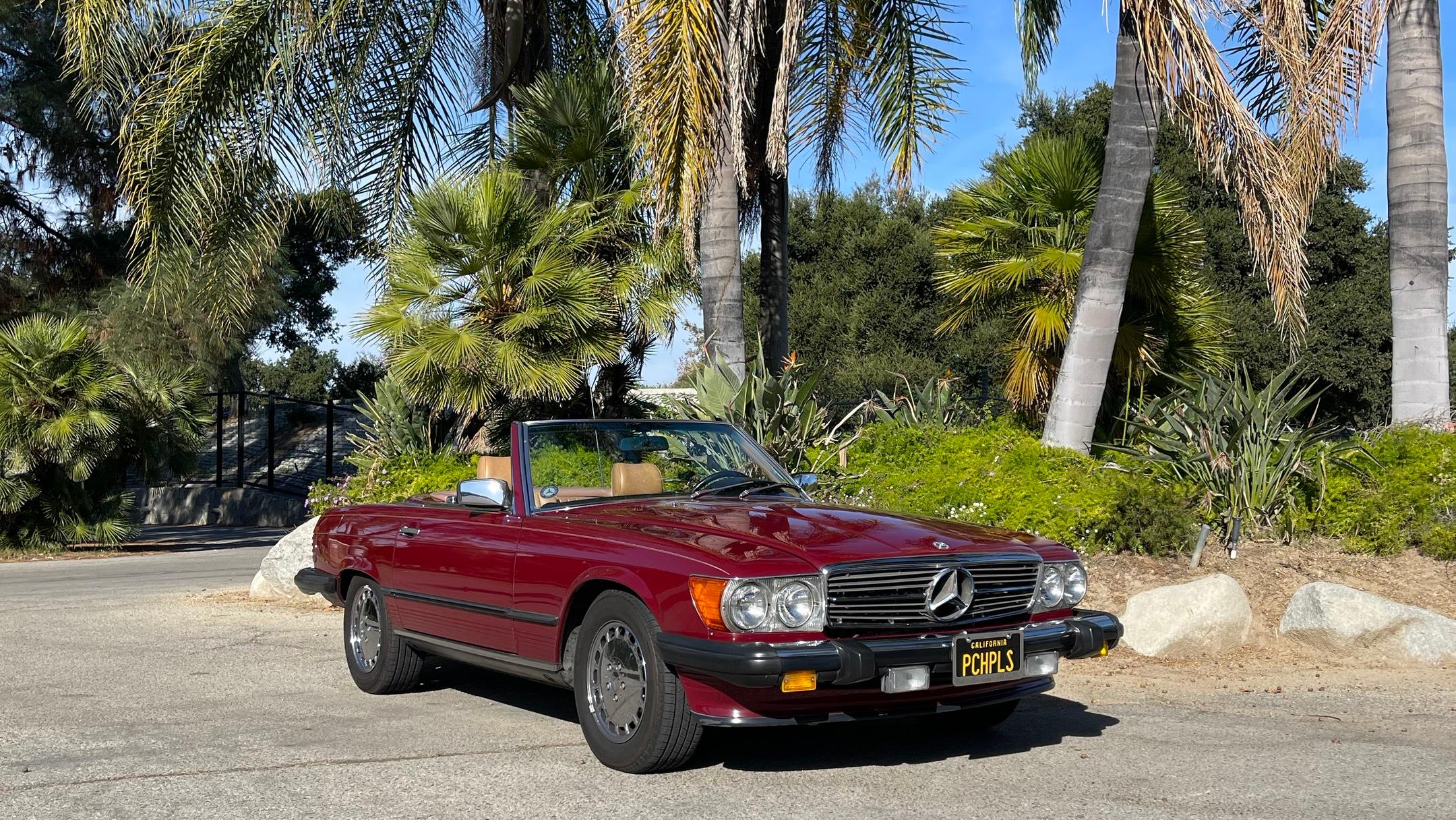Mercedes-Benz 560SL 1988 in Beverly Hills, CA