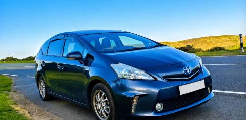 Toyota Prius + 2014