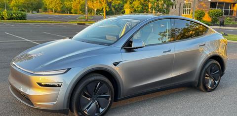 Tesla Model Y 2026