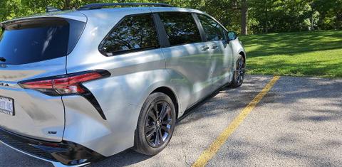 Toyota Sienna 2025