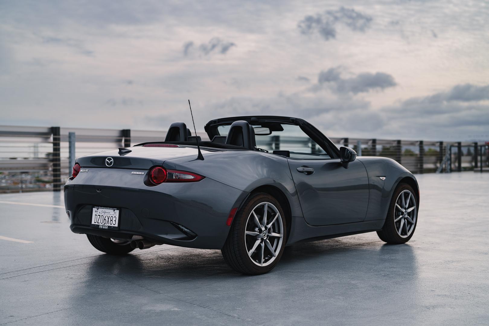 Mazda MX-5 Miata 2021 in 