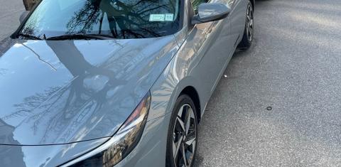 Hyundai Elantra 2023