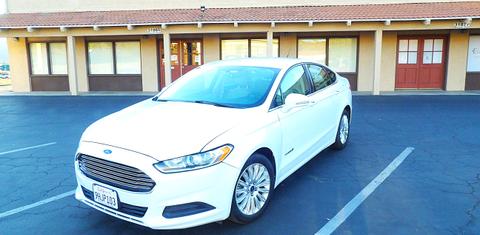 Ford Fusion Hybrid 2014