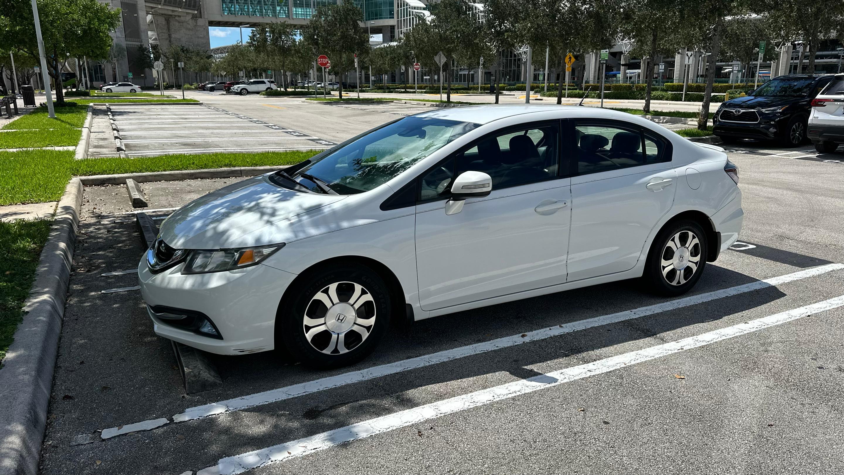 Honda Civic Hybrid 2013 in Miami, FL