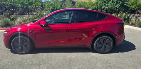 Tesla Model Y 2026