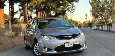 Chrysler Pacifica 2017