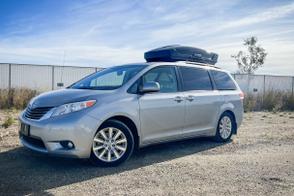Toyota Sienna car