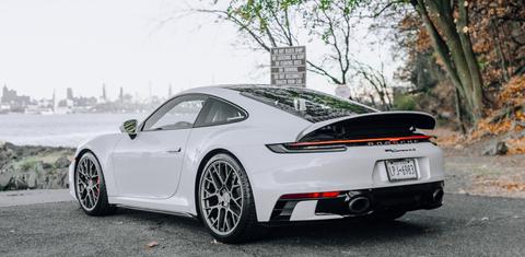 Porsche 911 2024