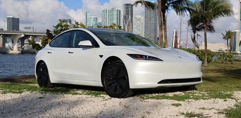 Tesla Model 3 2025