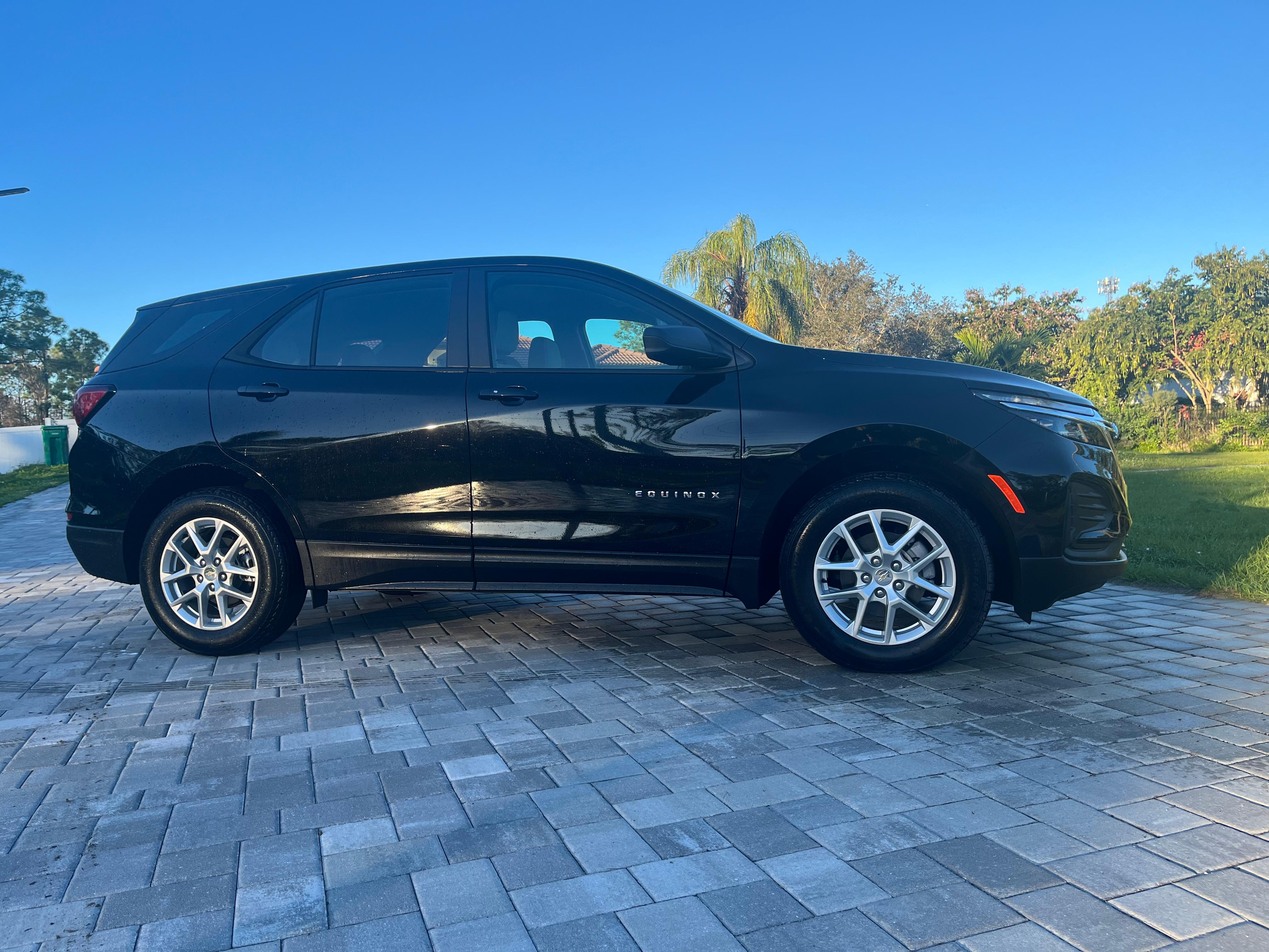 Chevrolet Equinox 2024 in Naples, FL