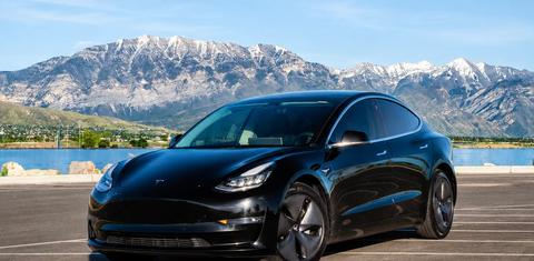 Tesla Model 3 2020
