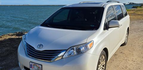 Toyota Sienna 2015