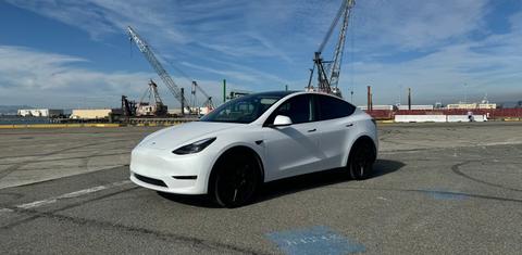 Tesla Model Y 2023