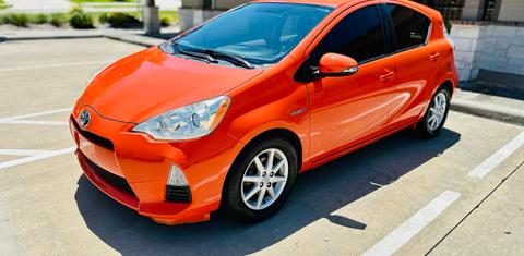 Toyota Prius c 2013