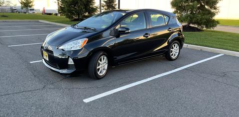 Toyota Prius c 2013