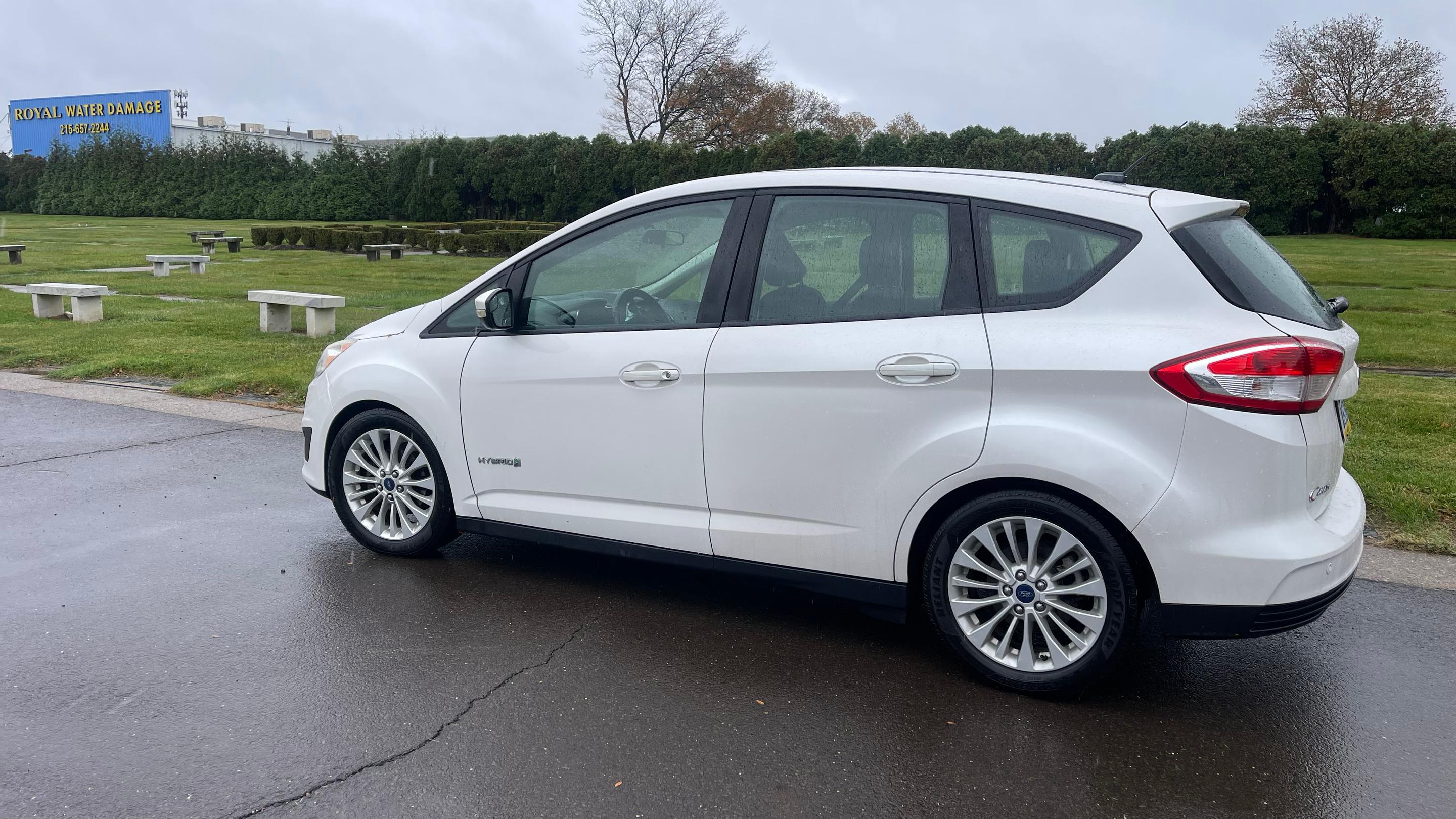 Ford C-Max Hybrid 2018 in 