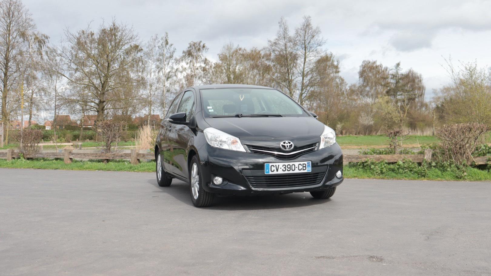 Toyota YARIS 2013 à Lille