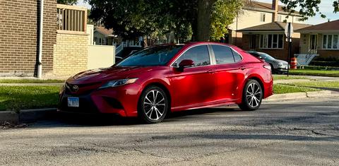 Toyota Camry 2019