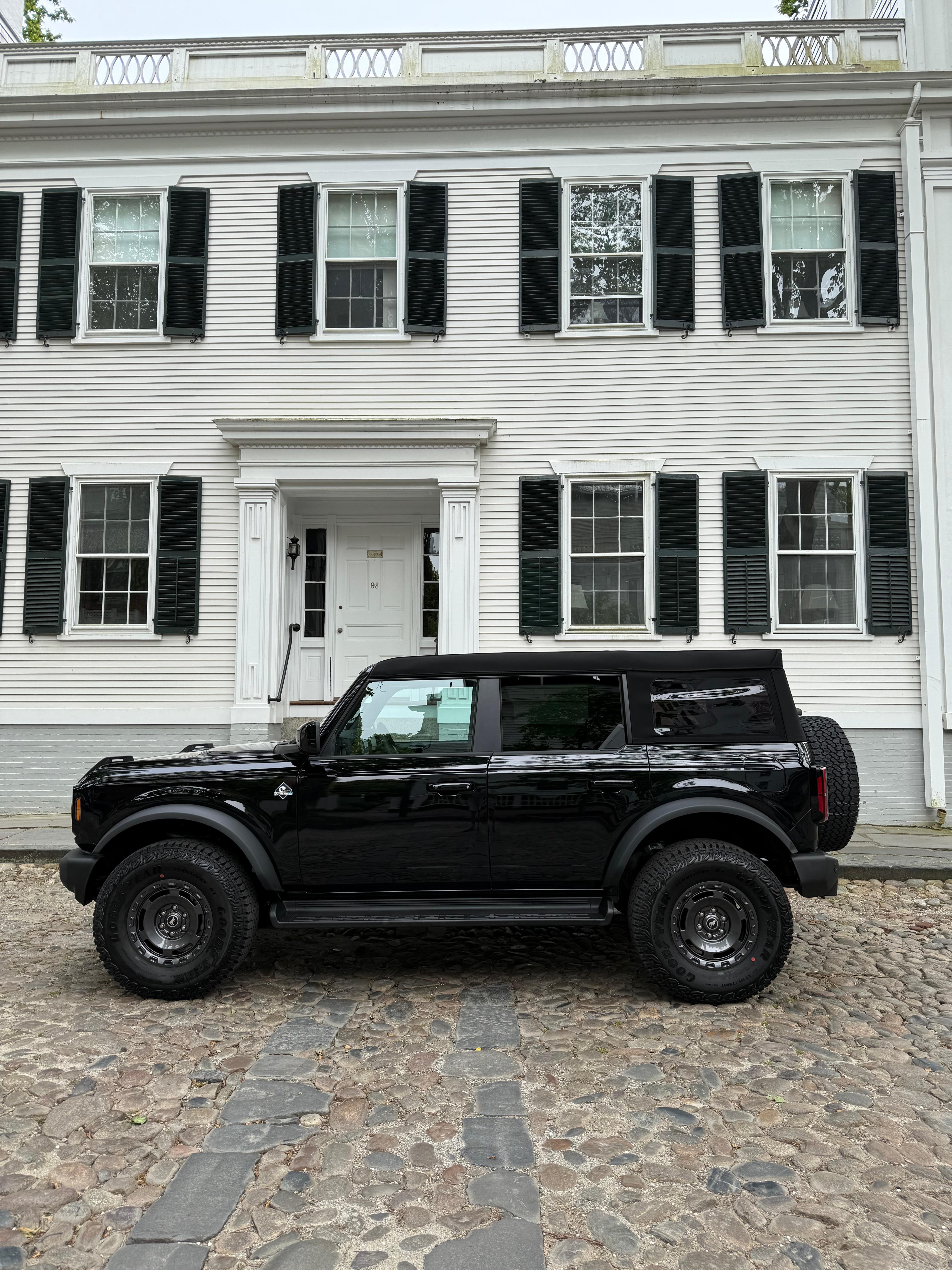 Ford Bronco 2025 in Nantucket, MA