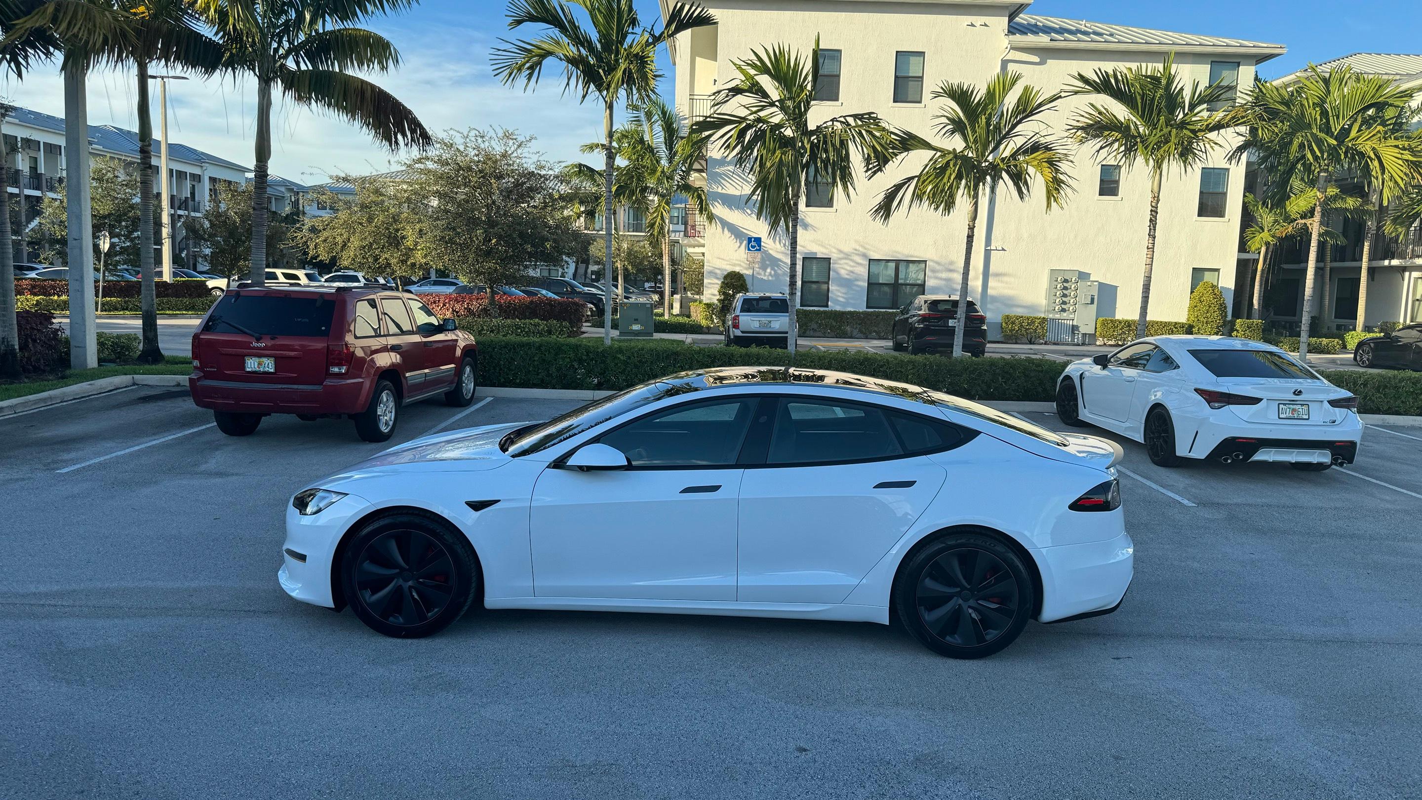 Tesla Model S 2023 in Pembroke Pines, FL