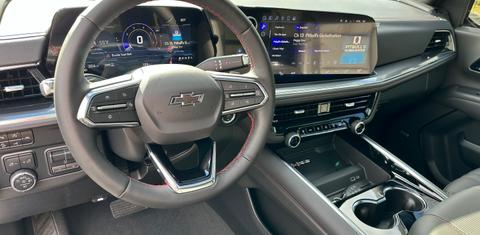 Chevrolet Suburban 2025