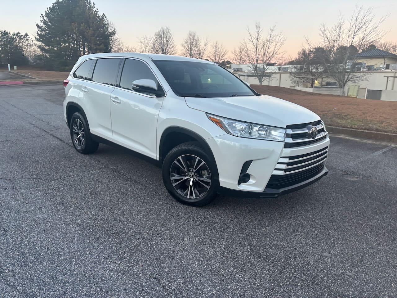 Toyota Highlander 2019 in Cumming, GA