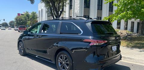Toyota Sienna 2024