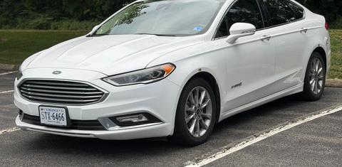 Ford Fusion Hybrid 2017