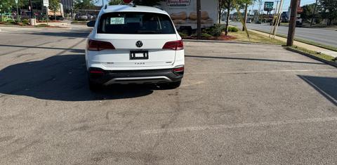 Volkswagen Taos 2024