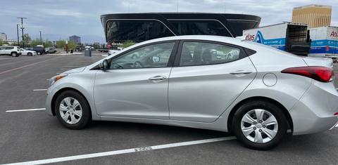 Hyundai Elantra 2016
