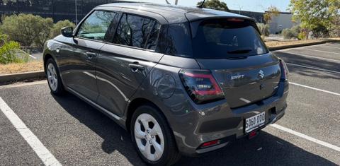 Suzuki SWIFT 2024