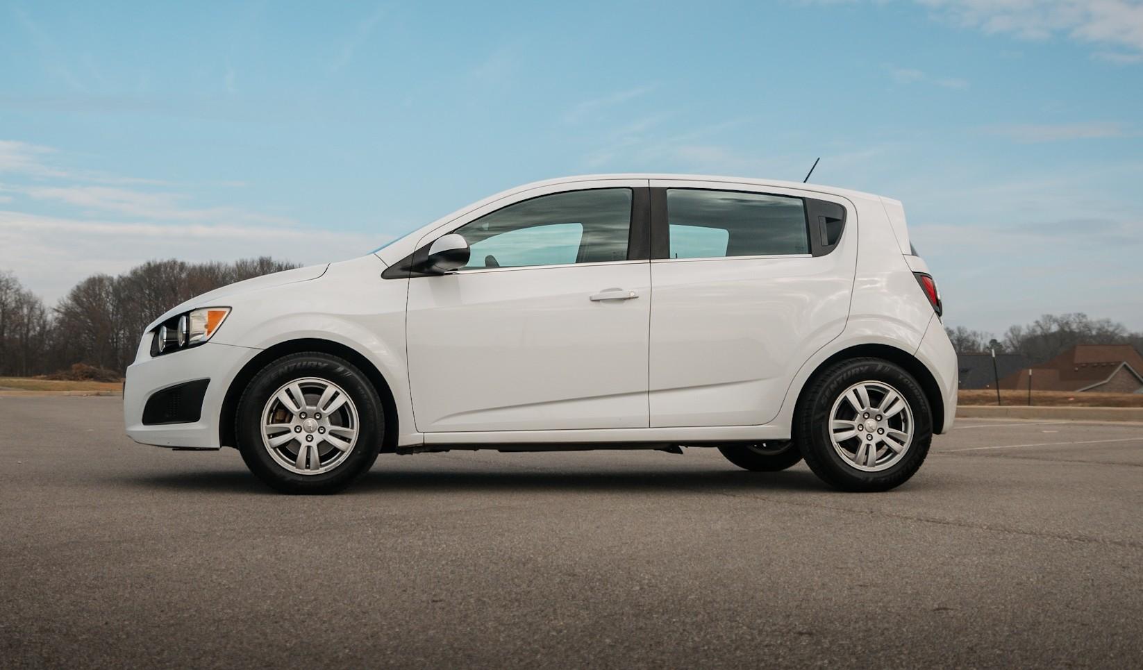 Chevrolet Sonic 2015 in Pleasant View, TN