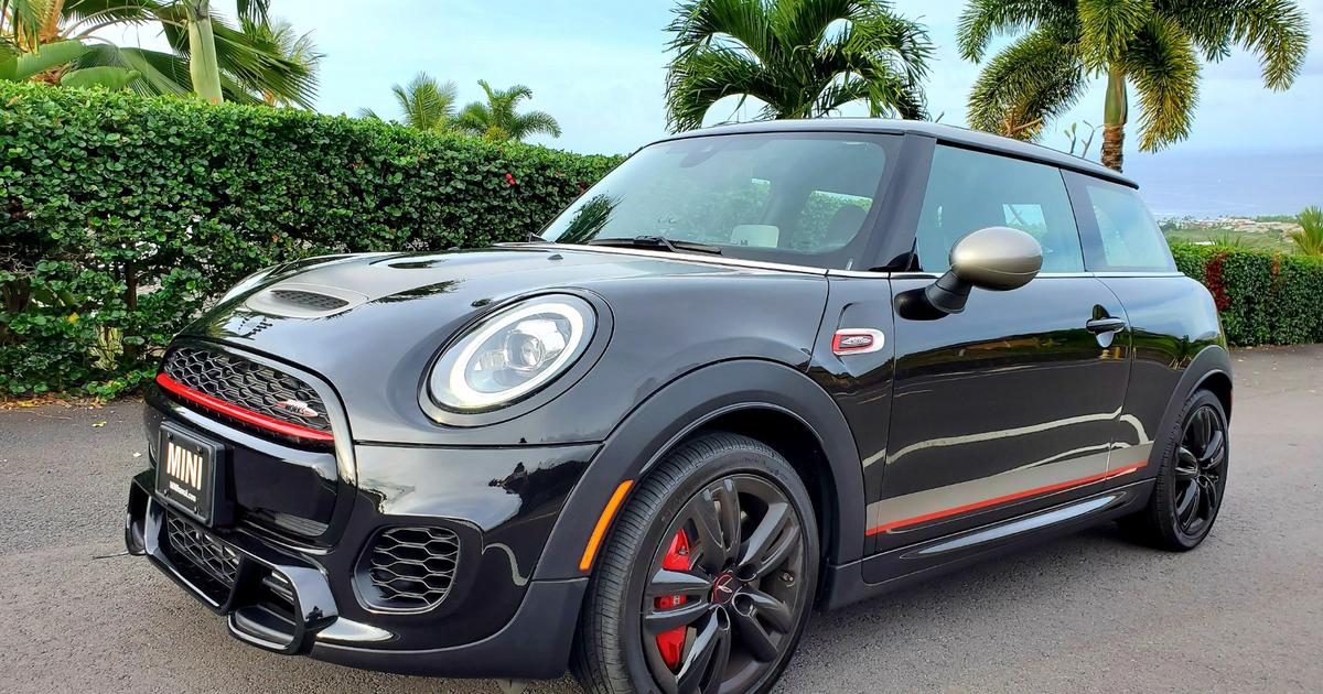 MINI Hardtop 2 Door 2019 rental in Kailua-Kona, HI by Wynn Hawaii