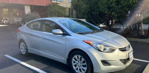 Hyundai Elantra 2013