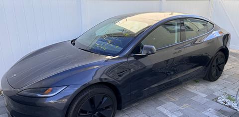 Tesla Model 3 2025