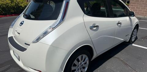Nissan LEAF 2017