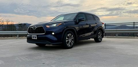 Toyota Highlander 2021