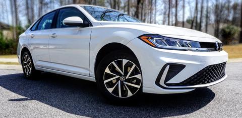 Volkswagen Jetta 2025