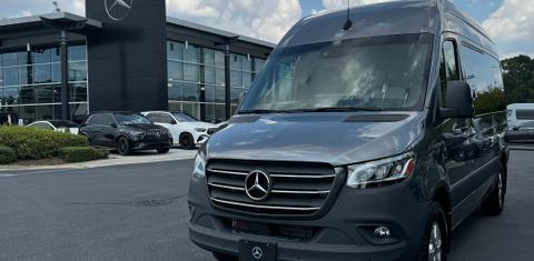 Mercedes-Benz Sprinter 2023