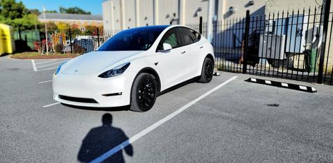 Tesla Model Y 2022