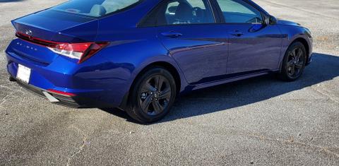 Hyundai Elantra 2023