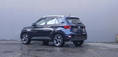 Hyundai VENUE 2024