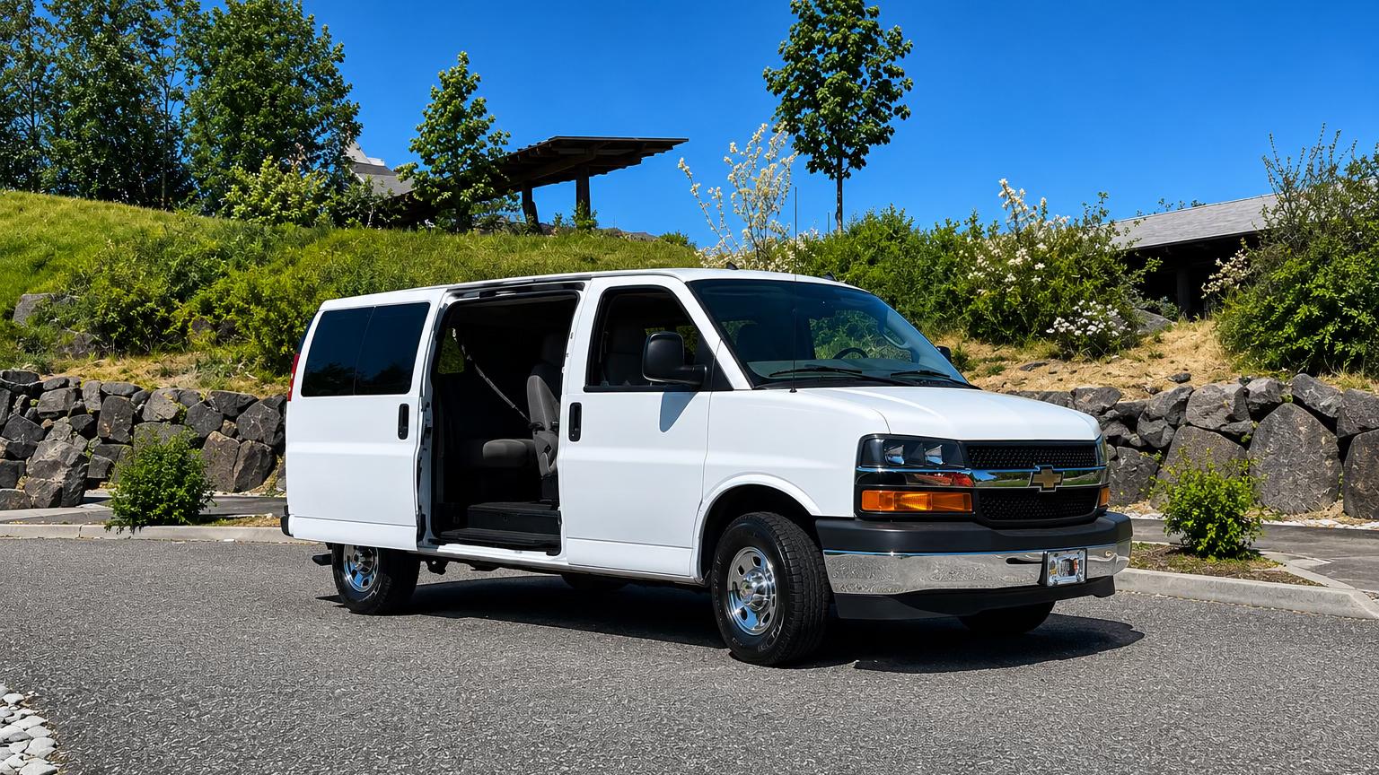 Chevrolet Express 2017 in Bellevue, WA